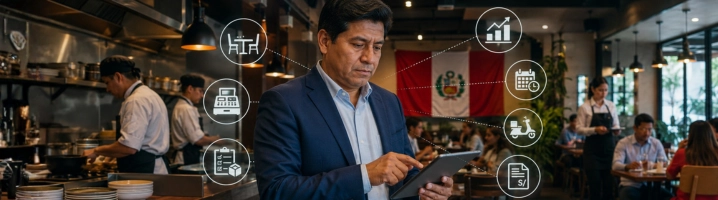 Gerente usando un aplicativo para restaurante que le ayuda a administrar tu negocio